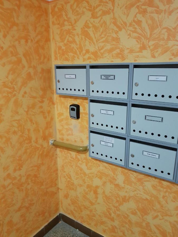 1+1 Znojmo Lägenhet Exteriör bild