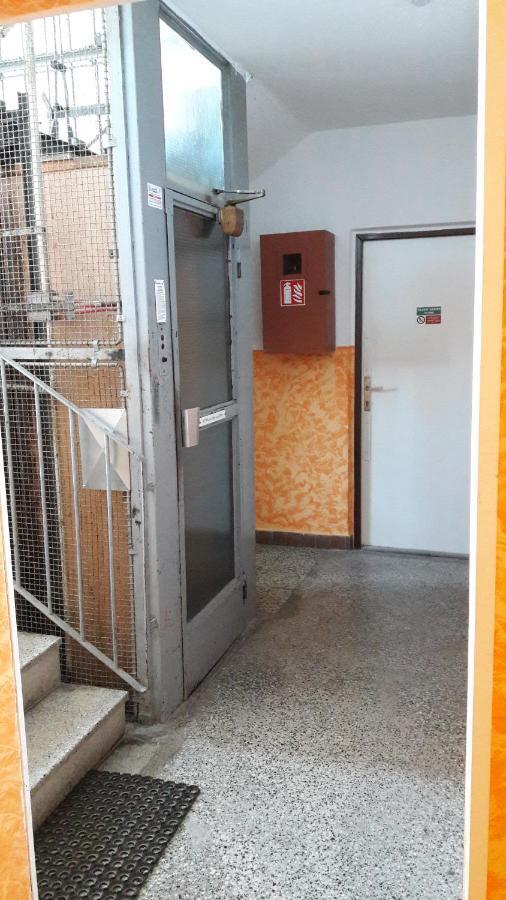 1+1 Znojmo Lägenhet Exteriör bild